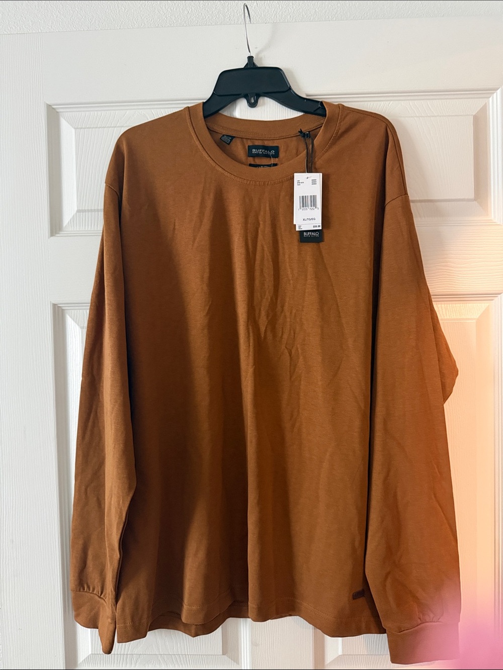 Buffalo David Bitton Long Sleeve Tee in Rust
